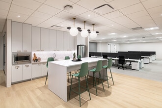 6350 Walker Ln, Alexandria, VA for lease Interior Photo- Image 2 of 12