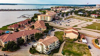 Watersedge Luxury Condo Lots - Land