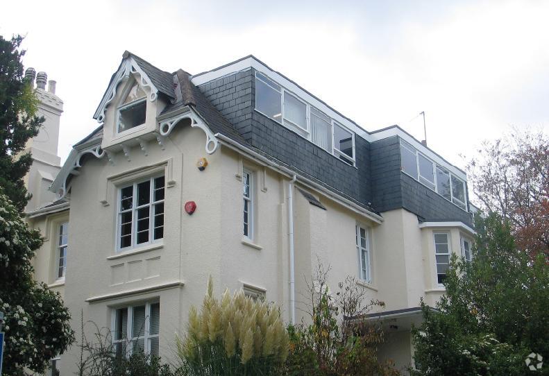 17 Courtenay Park, Newton Abbot for lease - Primary Photo - Image 1 of 1