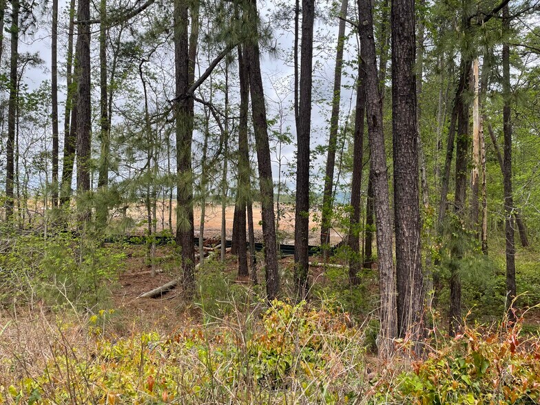 6411 Garrard Ave, Savannah, GA for sale - Building Photo - Image 2 of 8