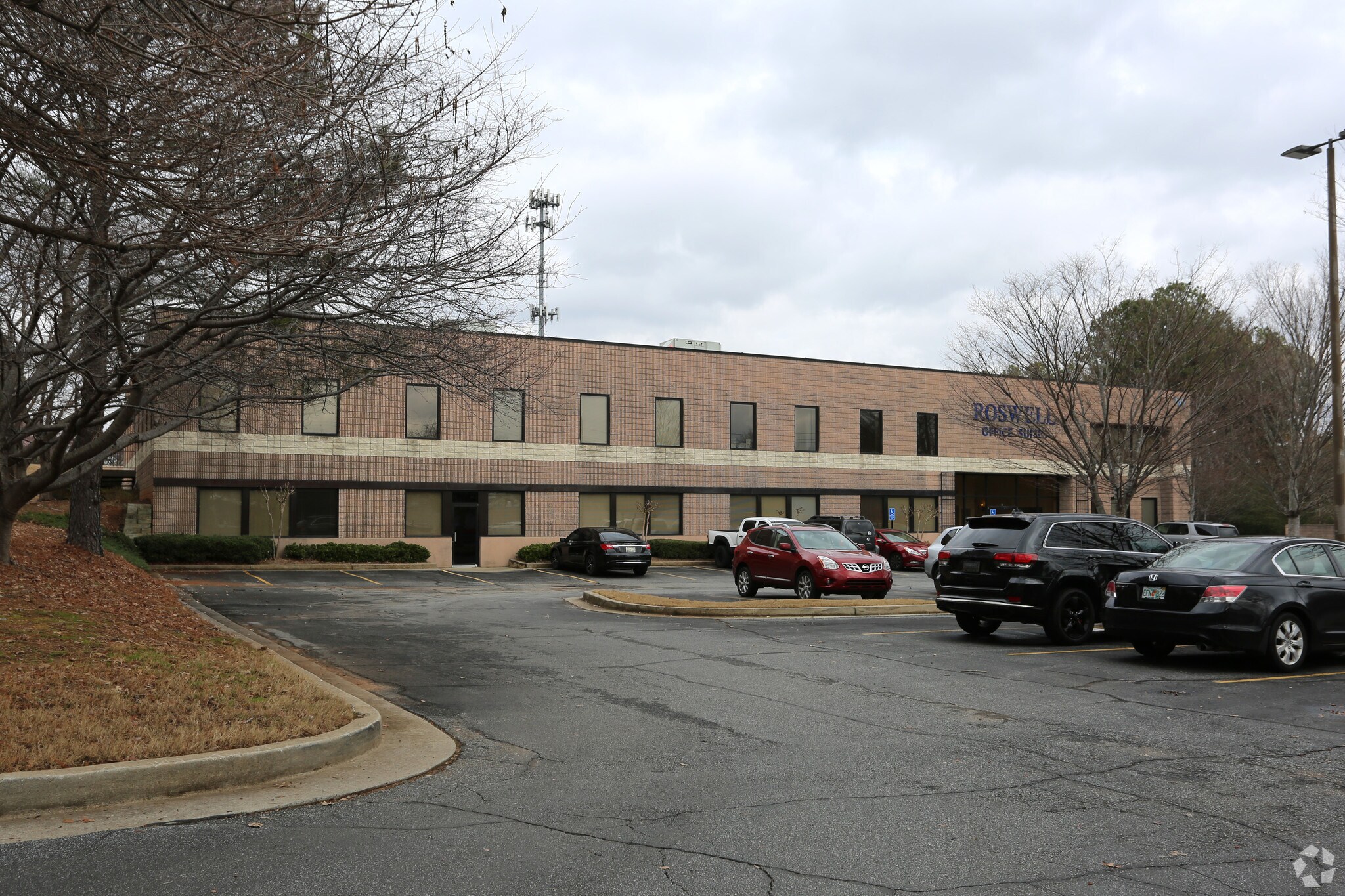 760 Old Roswell Rd, Roswell, GA for sale Primary Photo- Image 1 of 1