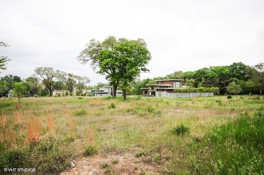 1011 N Wells St, Gary, IN 46403