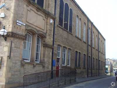 1 Hall St, Brighouse for lease - Building Photo - Image 2 of 3