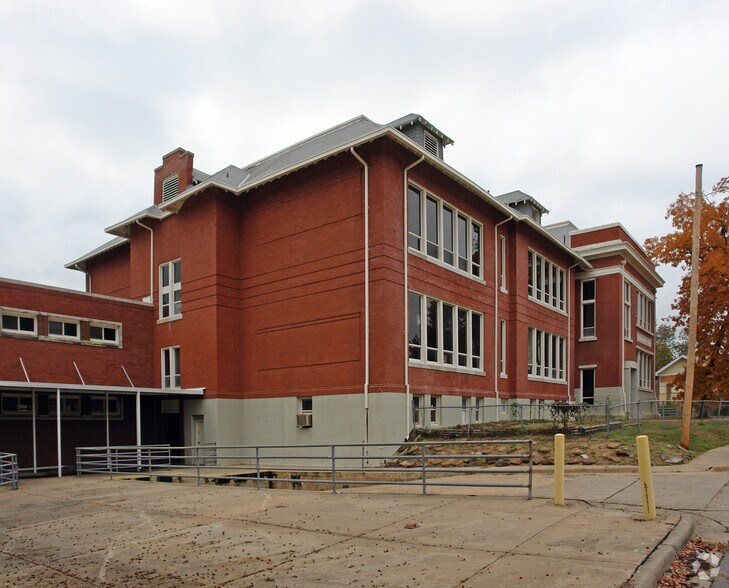 2410 Battery St, Little Rock, AR for sale - Primary Photo - Image 1 of 1