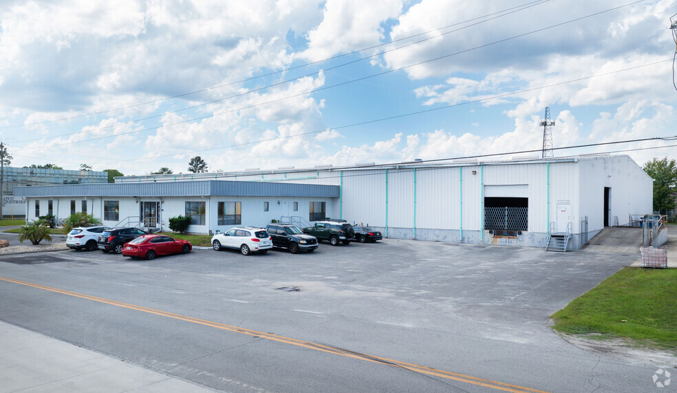 137 Industrial Loop W, Orange Park, FL 32073 | LoopNet