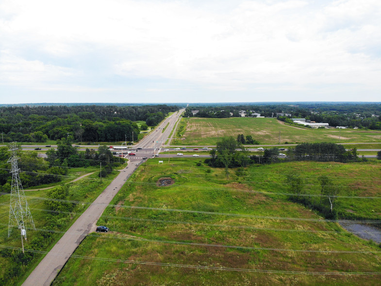 5651 Manning Ave N, Lake Elmo, MN for lease - Aerial - Image 2 of 4