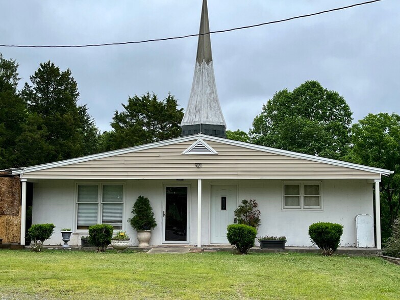 921 Hub Morris Rd, Randleman, NC for sale - Primary Photo - Image 1 of 1