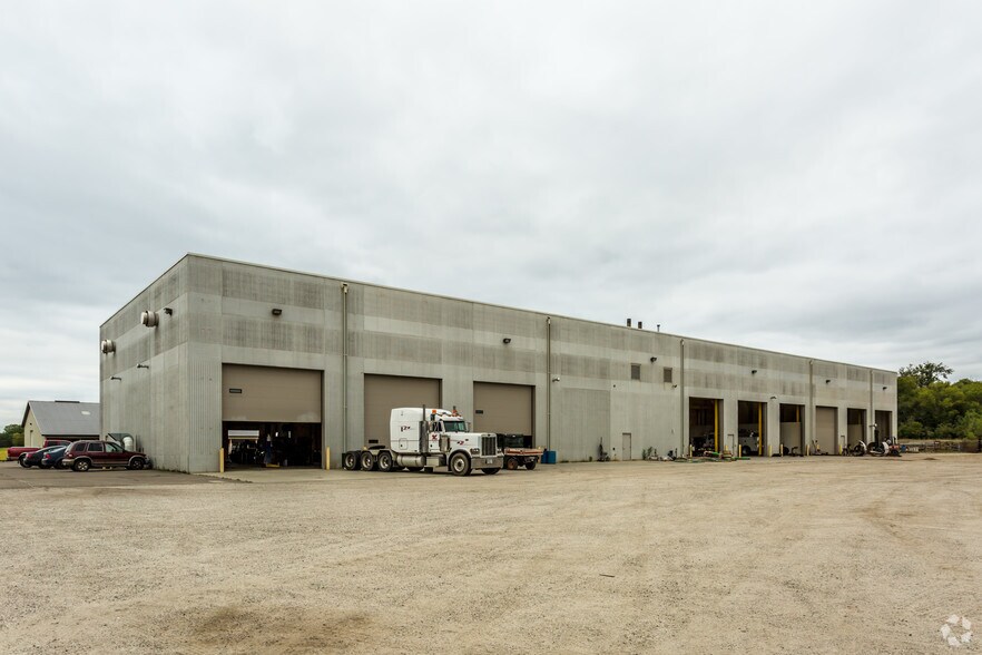 1351 Broadway St W, Saint Cloud, MN for sale - Primary Photo - Image 1 of 1