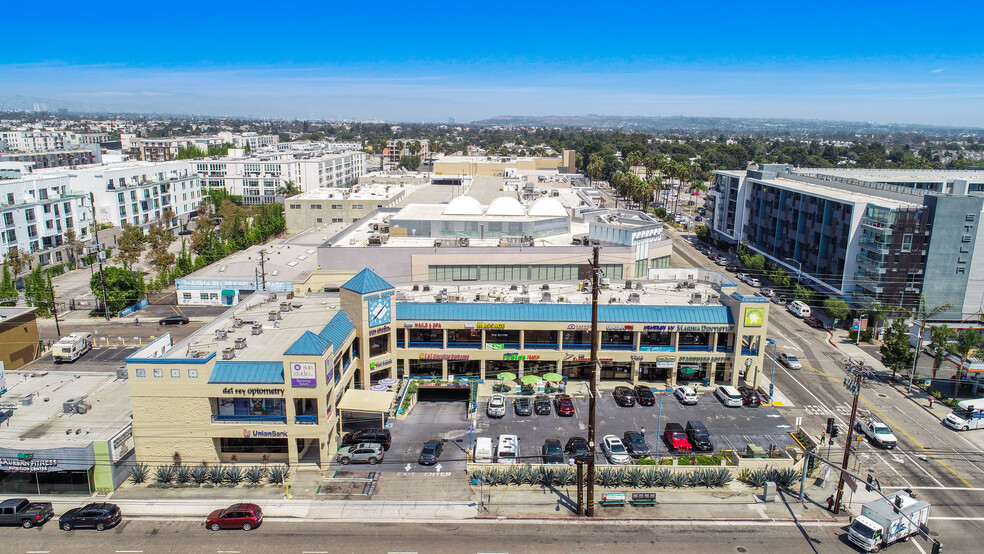 4240-4292 Lincoln Blvd, Marina Del Rey, CA for lease - Building Photo - Image 1 of 18