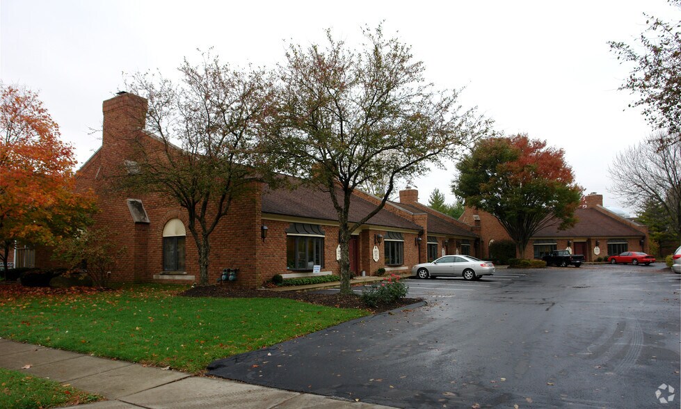 4673-4679 Winterset Dr, Columbus, OH for sale - Primary Photo - Image 1 of 1