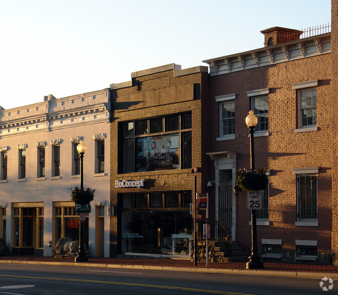 3342 M St NW, Washington, DC for lease - Primary Photo - Image 1 of 6