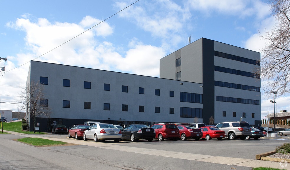 2250-2300 W Ridge Rd, Greece, NY for lease - Building Photo - Image 2 of 69