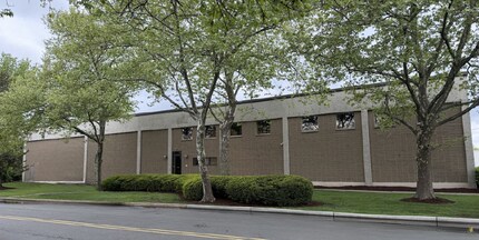 1 Aquarium Dr, Secaucus, NJ for lease Interior Photo- Image 1 of 2
