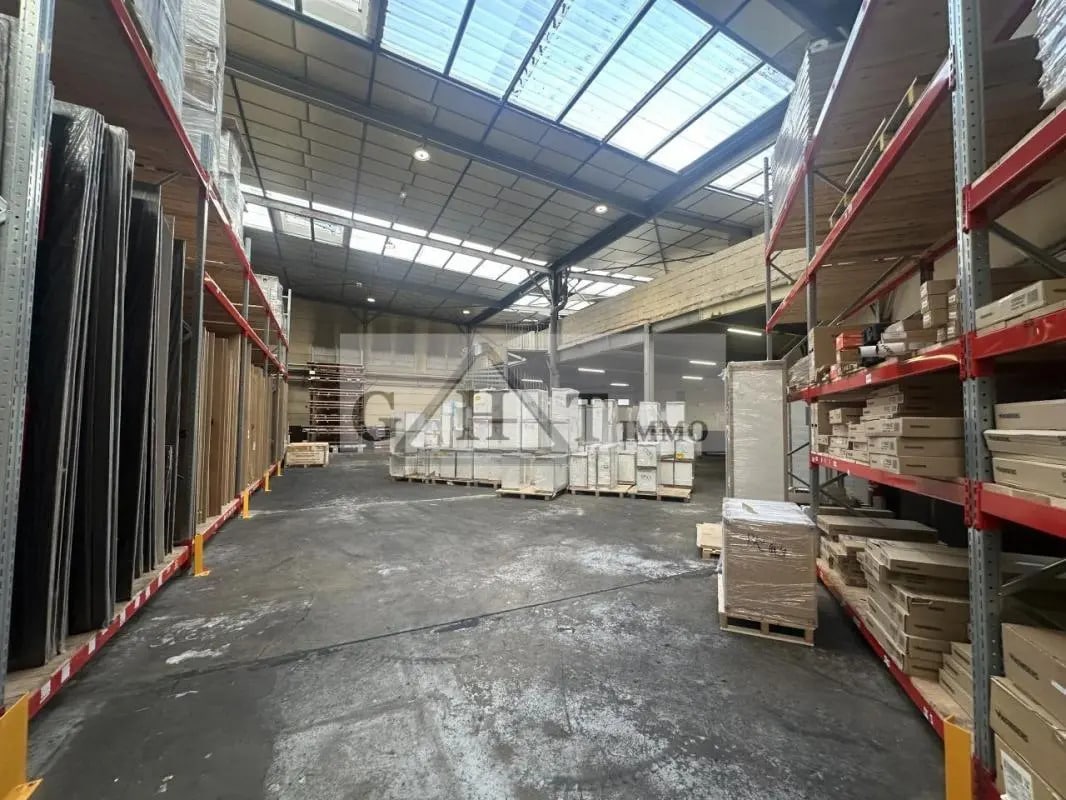 Industrial in Rosny-sous-Bois for lease Building Photo- Image 1 of 7