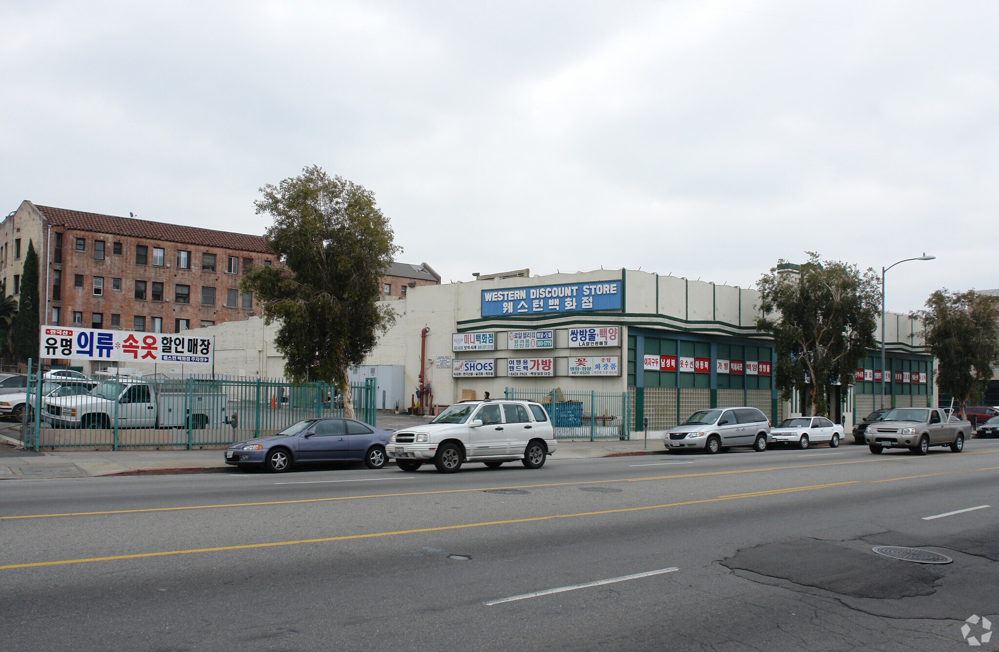 866 S Western Ave, Los Angeles, CA for lease Primary Photo- Image 1 of 4