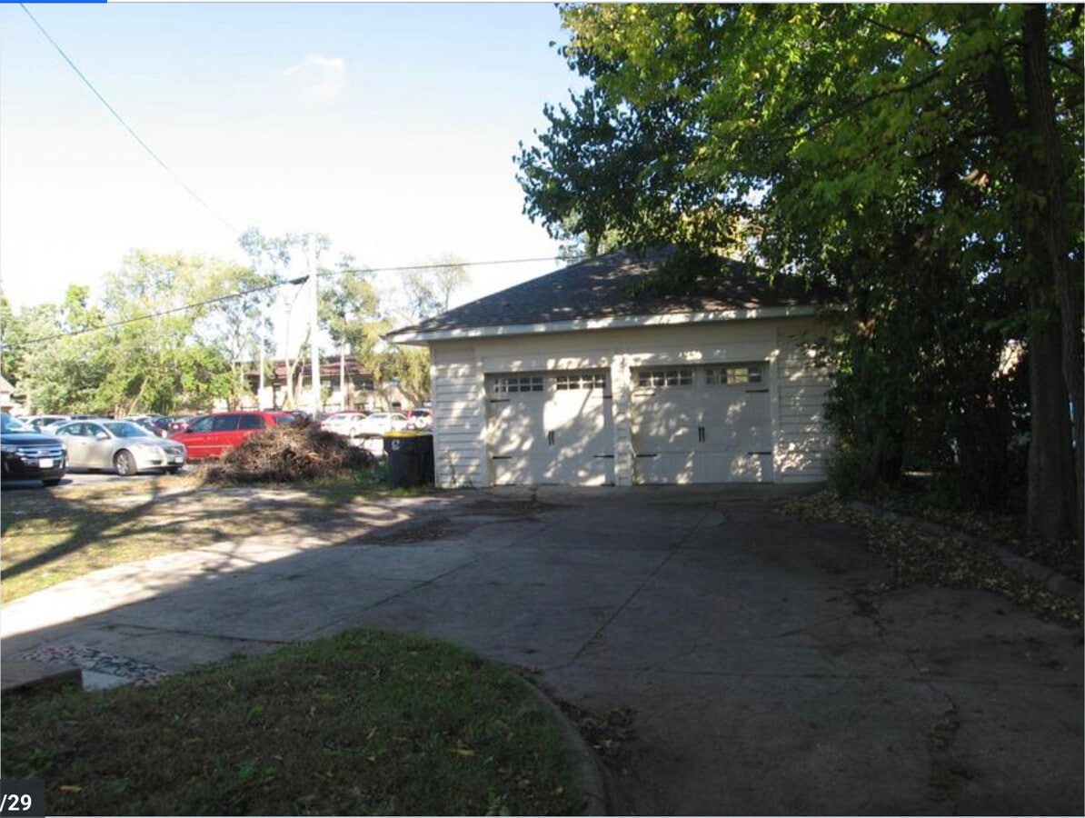 View Photo