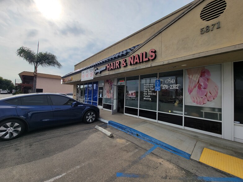 5871 Westminster Blvd, Westminster, CA for lease - Building Photo - Image 2 of 12