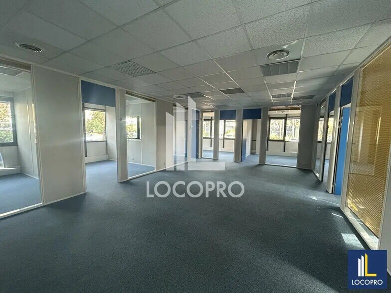 Office in SOPHIA ANTIPOLIS for sale - Building Photo - Image 3 of 7