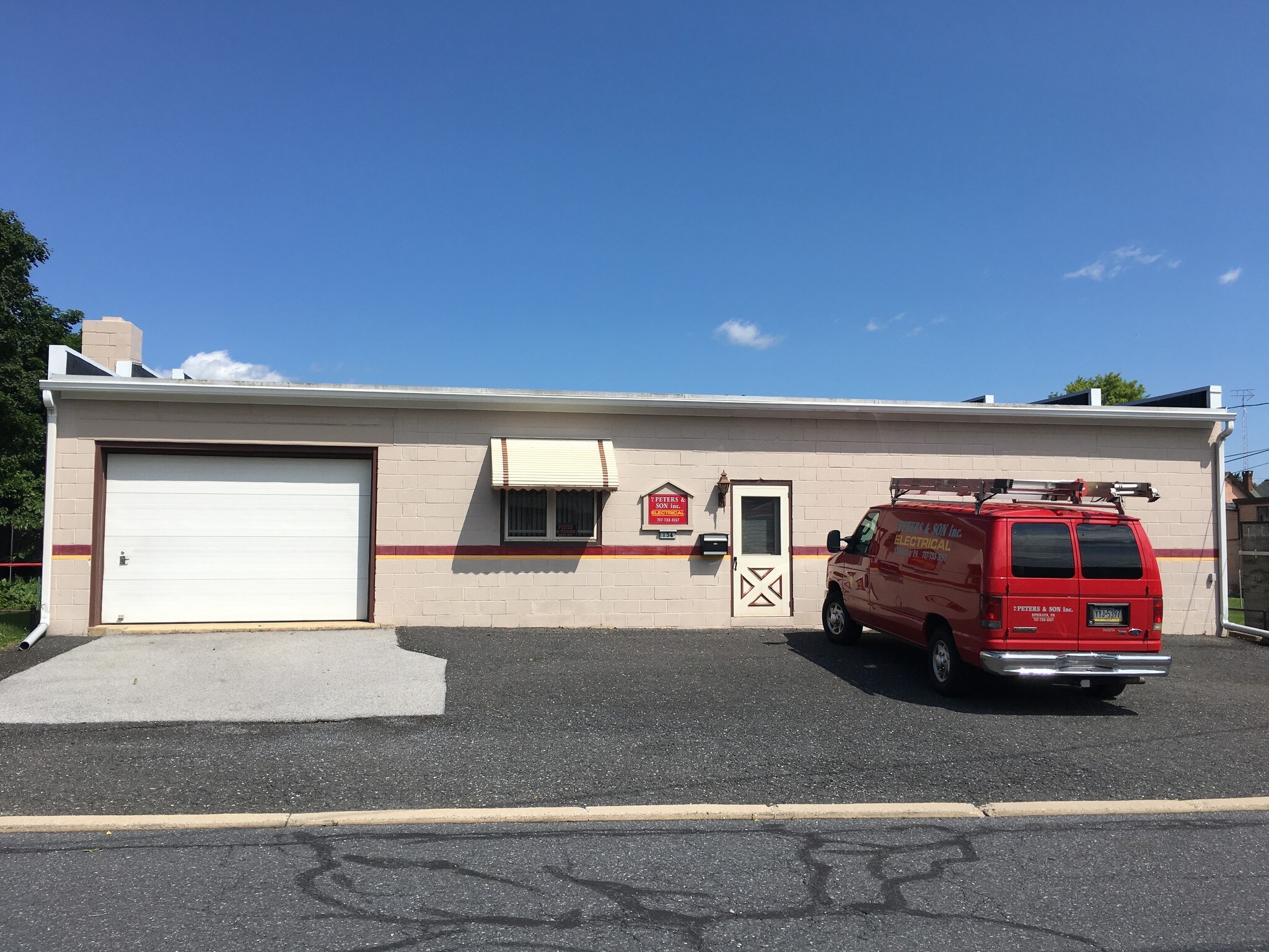 134 Cherry St, Ephrata, PA for sale Primary Photo- Image 1 of 1