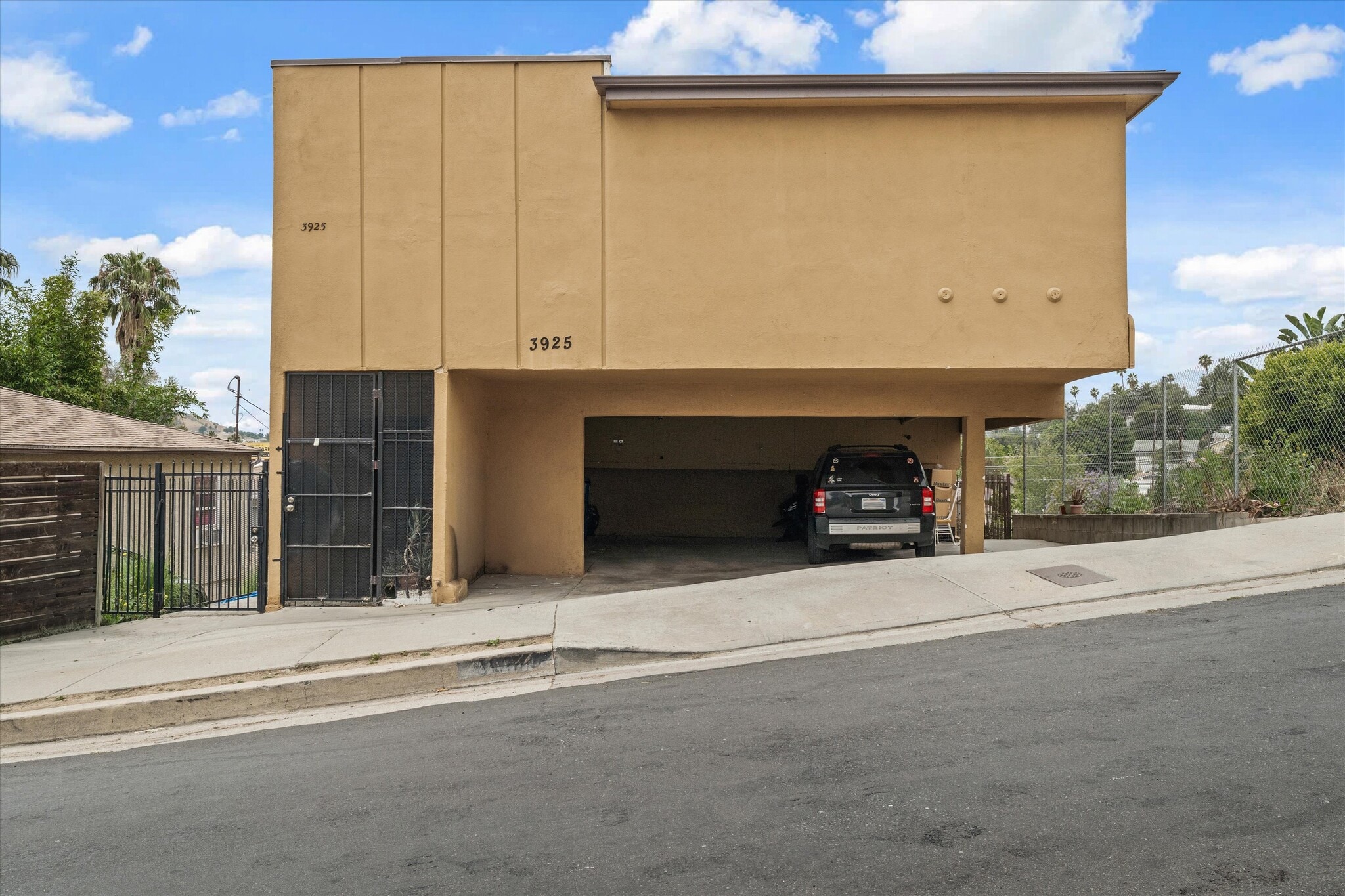 3925 Barrett Rd, Los Angeles, CA for sale Primary Photo- Image 1 of 18