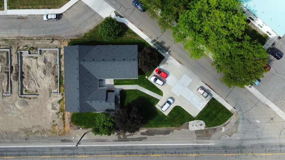 995 N Oregon St, Ontario, OR for sale - Building Photo - Image 3 of 4