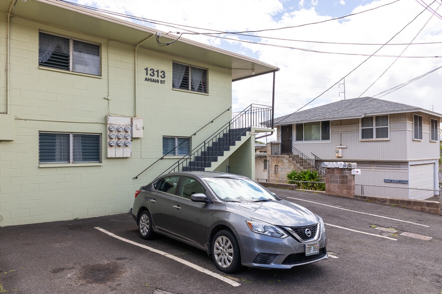 1313 Ahiahi St, Honolulu, HI for sale - Building Photo - Image 3 of 22