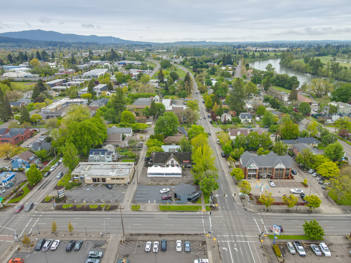 303 NW Harrison Blvd, Corvallis, OR 97330 - Retail for Sale | LoopNet