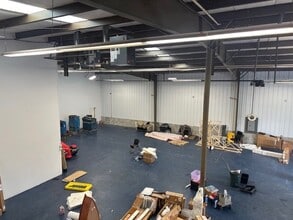 55 Ballou Blvd, Bristol, RI for lease Interior Photo- Image 2 of 3