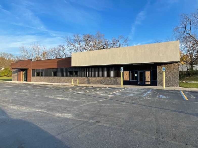 465 Anthony Wayne Trl, Waterville, OH 43566 - Retail for Lease | LoopNet