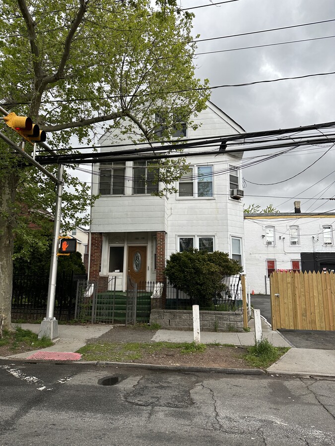 166 Littleton Ave, Newark, NJ 07103 | LoopNet