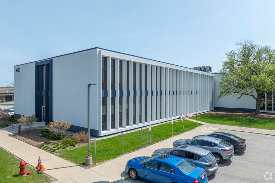 2600 S 25th Ave, Broadview, IL for lease - Building Photo - Image 2 of 31