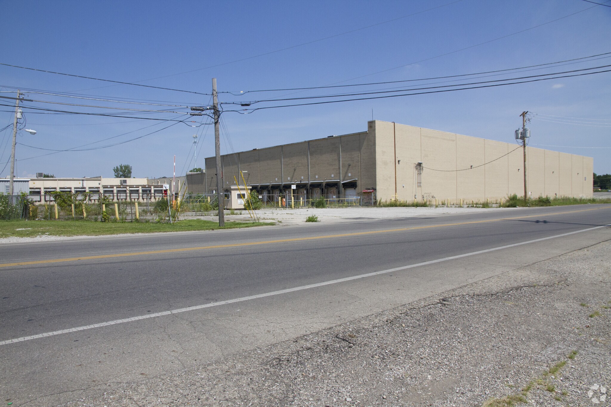 3251 Westerville Rd, Columbus, OH 43224 Value City