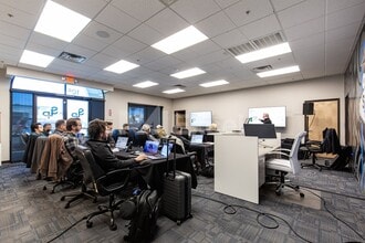 7650 Dean Martin Dr, Las Vegas, NV for lease Interior Photo- Image 1 of 4