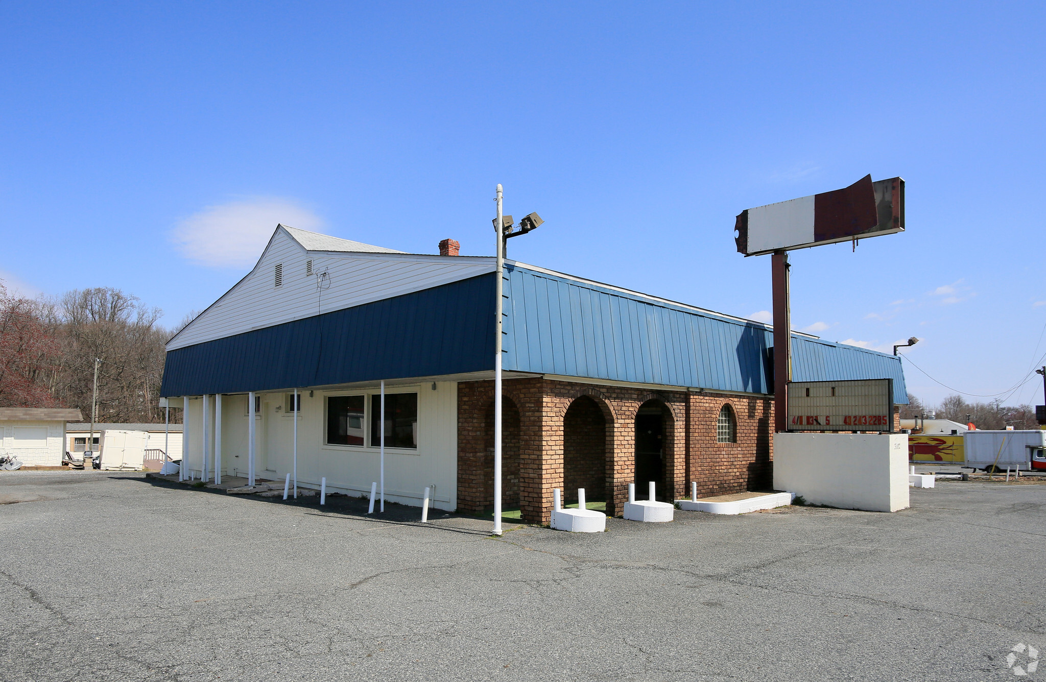 3702 Pulaski Highway, Abingdon, MD 21009 portfolio of 2 properties for sale on LoopNet.com Primary Photo- Image 1 of 6