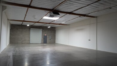 5444 E Washington St, Phoenix, AZ for lease Interior Photo- Image 2 of 8