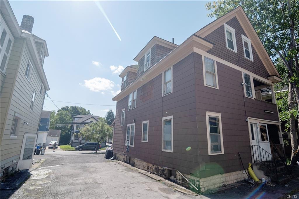 128 Mildred Ave, Syracuse, NY 13206 Specialty for Sale