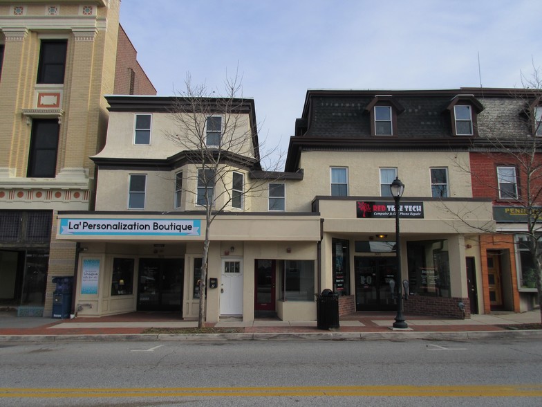 303-305 W Main St, Lansdale, PA for sale - Building Photo - Image 1 of 1