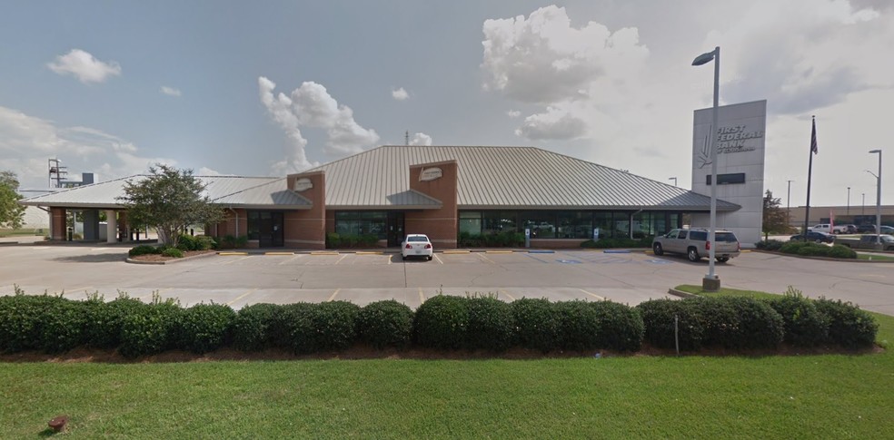 2141 N Mall Dr, Alexandria, LA for lease - Primary Photo - Image 1 of 6