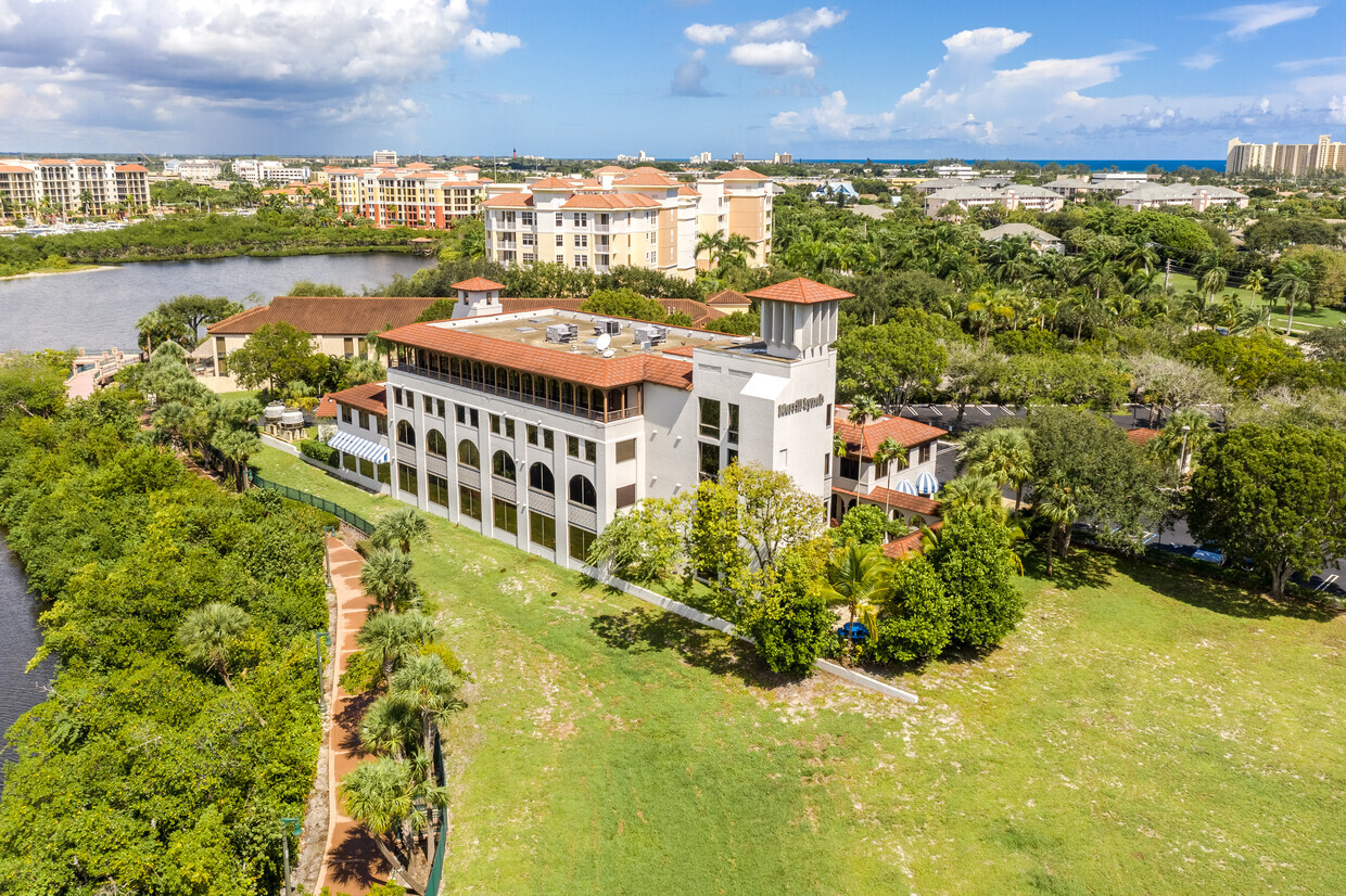 900 S US Highway 1, Jupiter, FL for lease Building Photo- Image 1 of 2