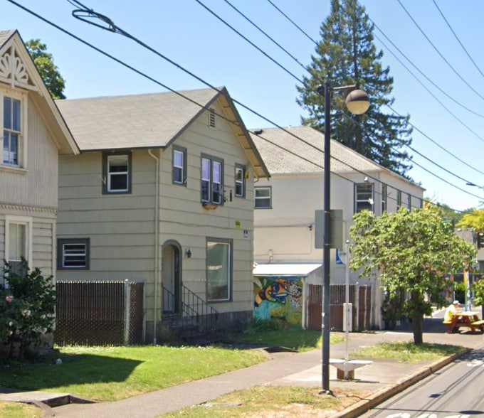1315 E High St, Eugene, OR for sale - Building Photo - Image 3 of 10