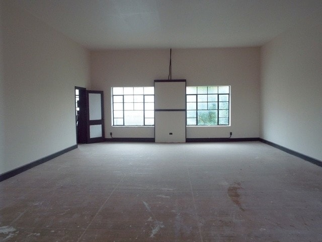 124 E Broadway Ave, Enid, OK for sale Interior Photo- Image 1 of 11