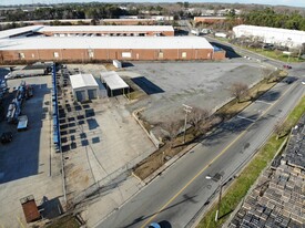 855 N Hoskins Rd, Charlotte NC - Warehouse