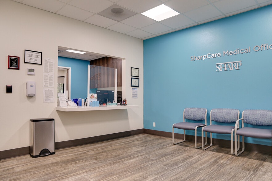 10225 Austin Dr, Spring Valley, CA for lease - Interior Photo - Image 3 of 13