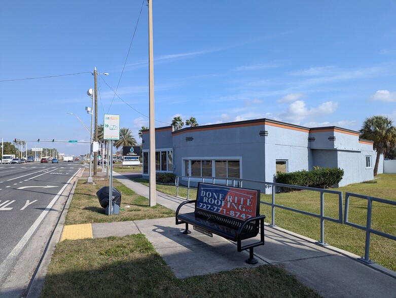 7940 Grand Blvd, Port Richey, FL for sale - Primary Photo - Image 1 of 14