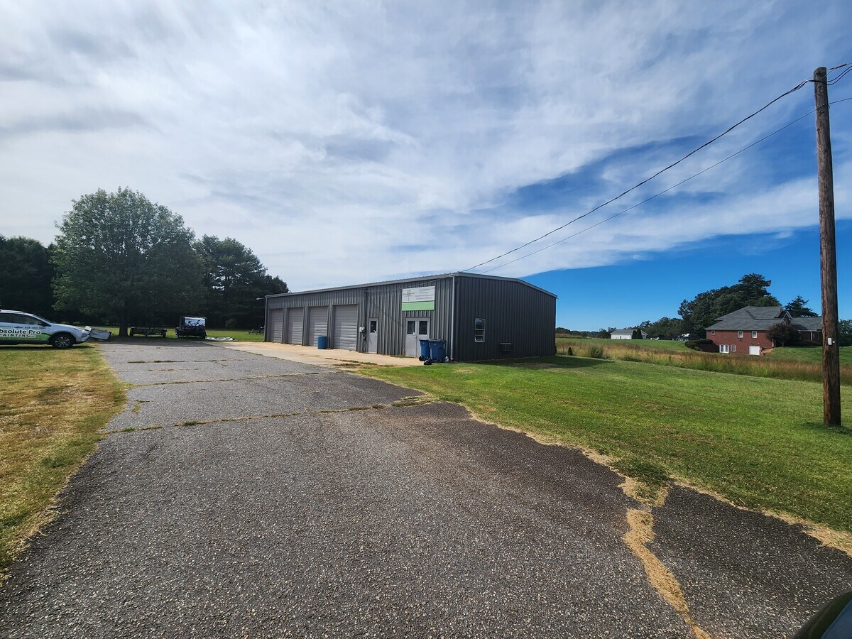 3465 Bethany Church Rd, Claremont, NC 28610