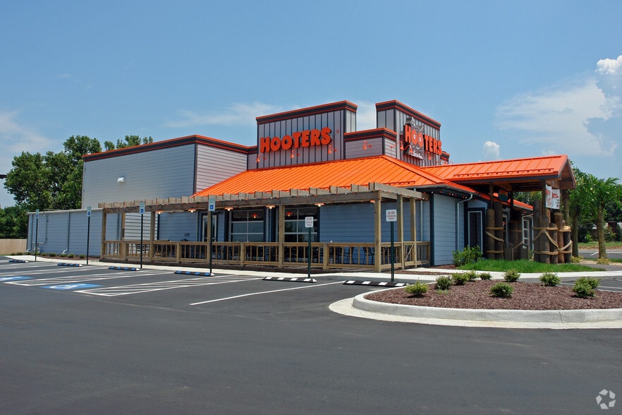 6401 Rogers Ave, Fort Smith, AR for sale - Building Photo - Image 3 of 3