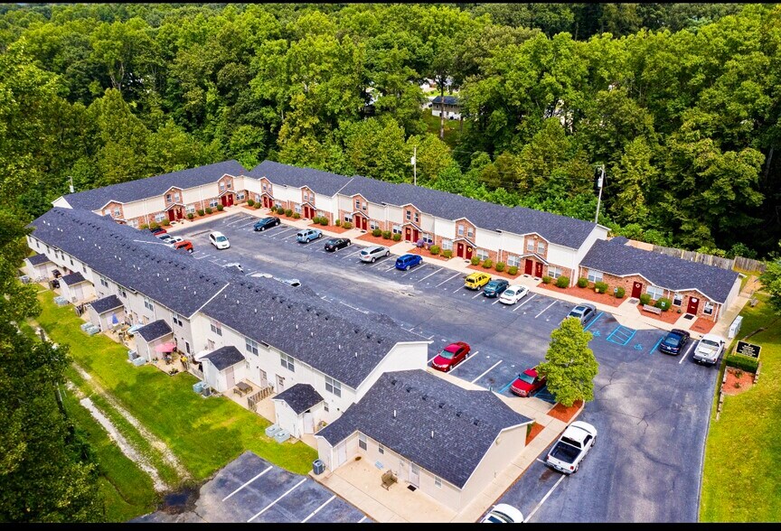 110 E St, Flatwoods, KY 41139