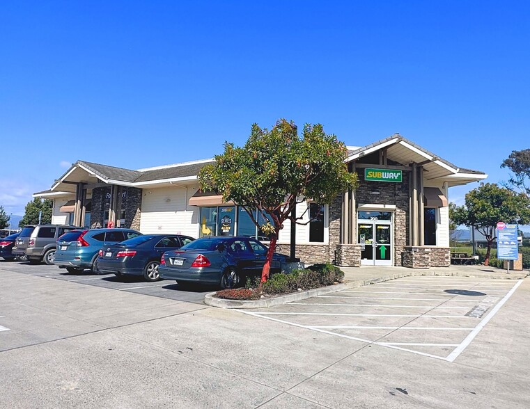 200 Lee Rd, Watsonville, CA for lease - Building Photo - Image 1 of 9