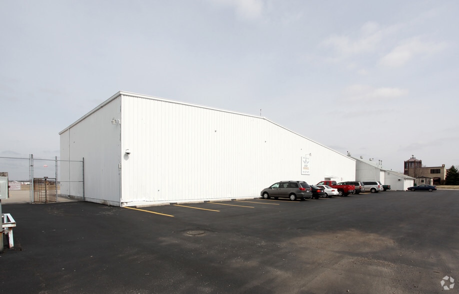 4808 E 5th Ave, Columbus, OH for lease - Building Photo - Image 2 of 2