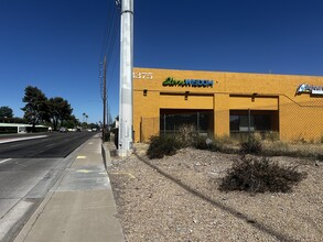 3375 E Shea Blvd, Phoenix, AZ for lease Building Photo- Image 1 of 7